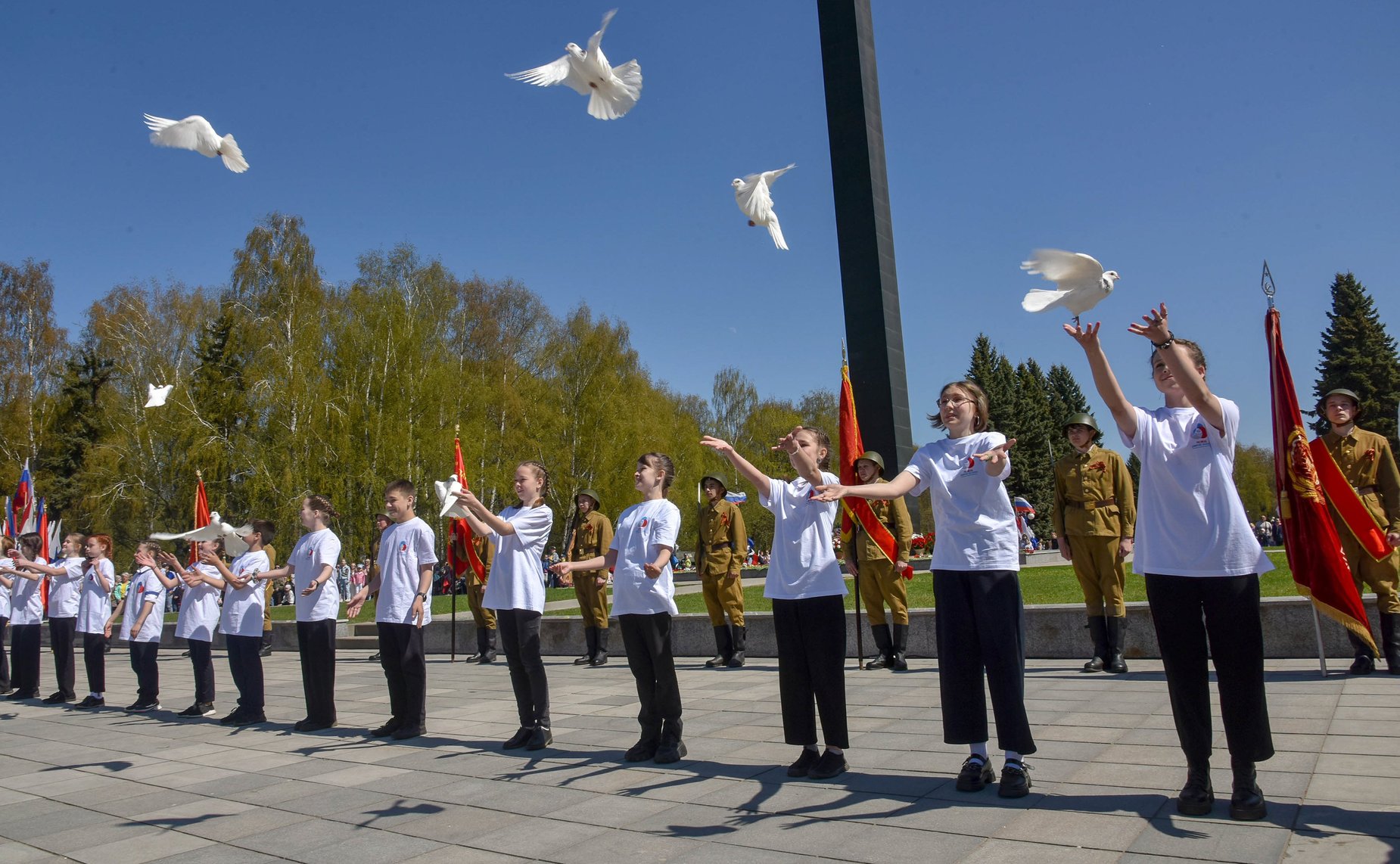 В Йошкар-Оле прошли мероприятиях, посвященных празднованию 77-й годовщины Победы в Великой Отечественной войне