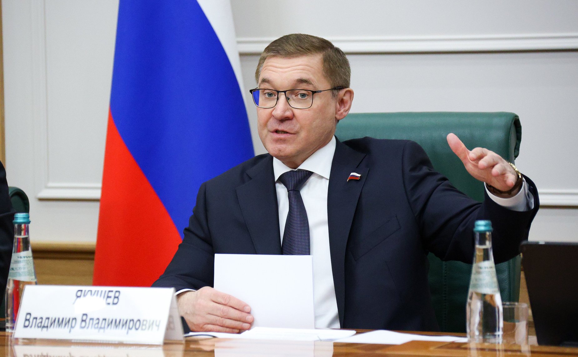 Владимир Якушев