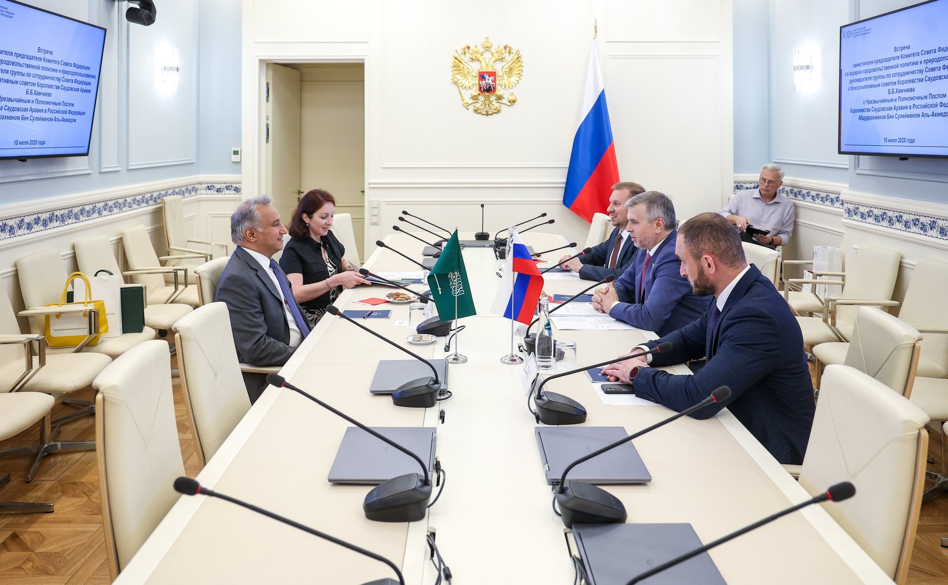Встреча Белана Хамчиева с Консультативным советом Королевства Саудовская Аравия с Чрезвычайным и Полномочным Послом Королевства Саудовская Аравия в Российской Федерации