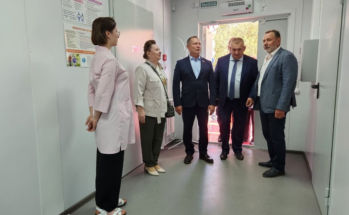 Игорь Мурог принял участие в торжественном открытии нового фельдшерско-акушерского пункта в селе Турово Ряжского округа