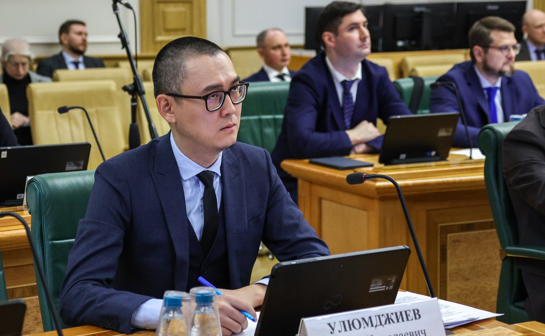 Расширенное заседание Комитета Совета Федерации по конституционному законодательству и государственному строительству «Инициативы Амурской области о дополнительных мерах по противодействию нелегальной миграции и ускорению цифровой трансформации»