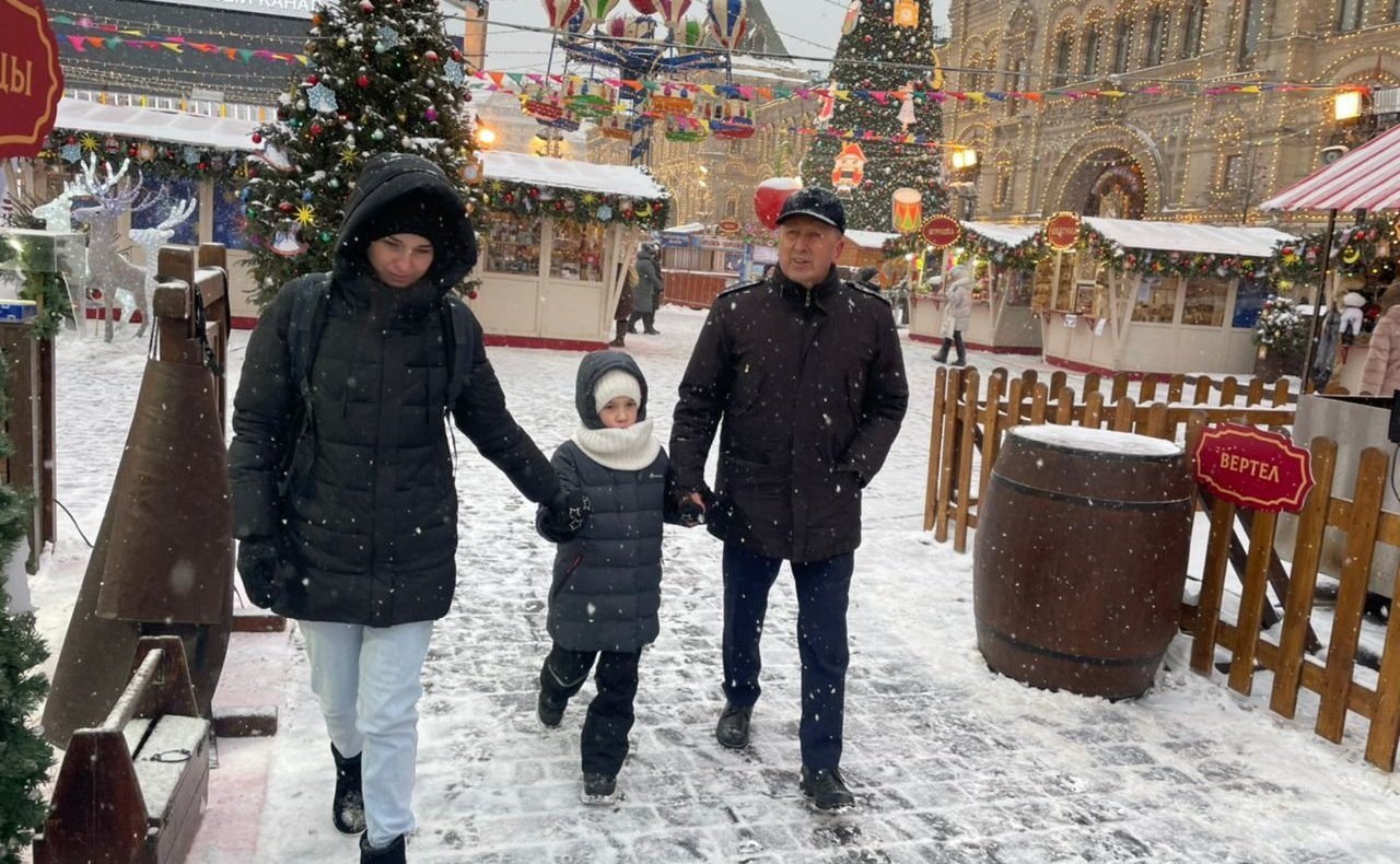 Сергей Березкин принял участие во Всероссийской акции «Елка желаний»