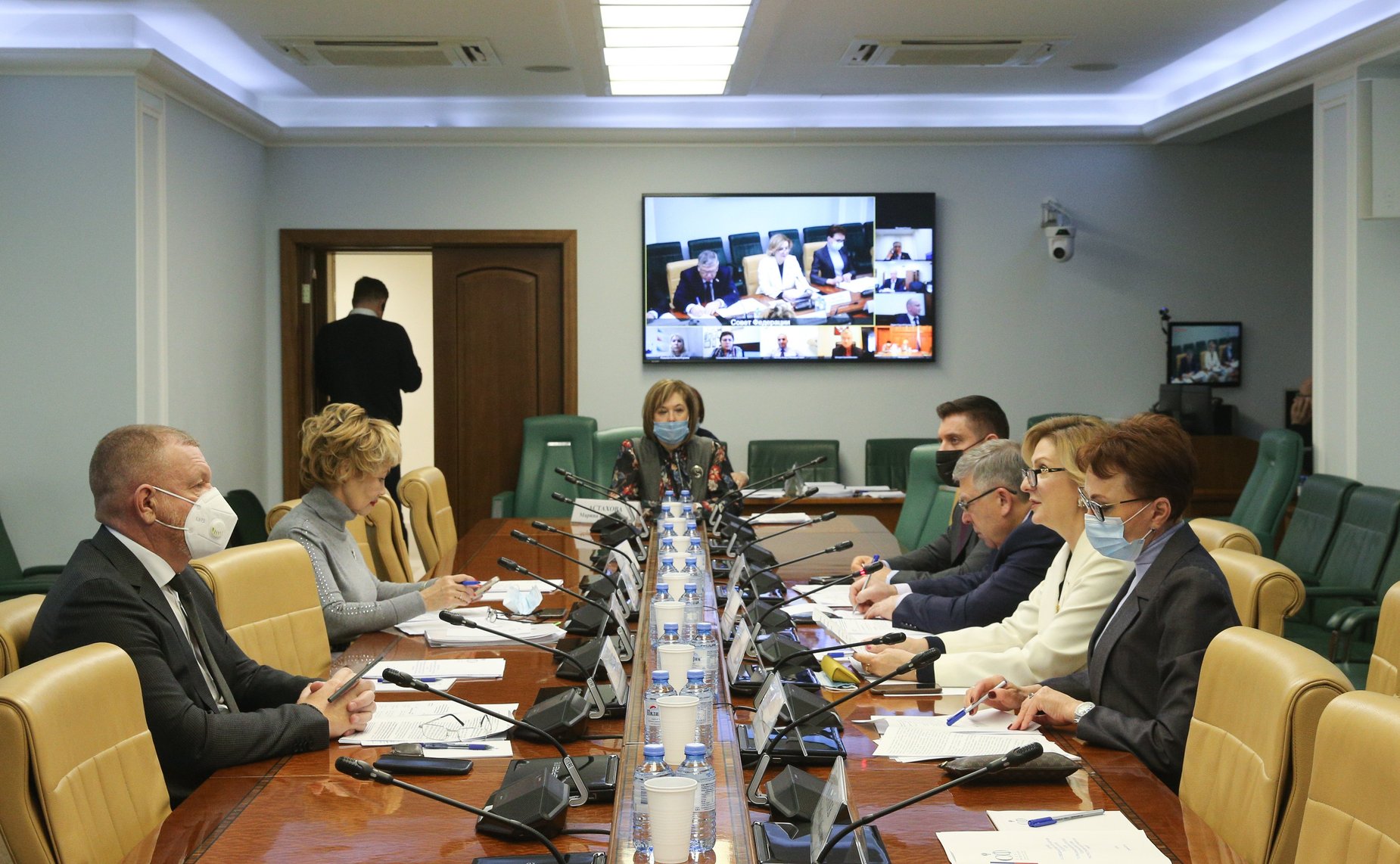 Совещание Комитета СФ по социальной политике на тему «О реализации национальных проектов в социальной сфере в условиях распространения новой коронавирусной инфекции»