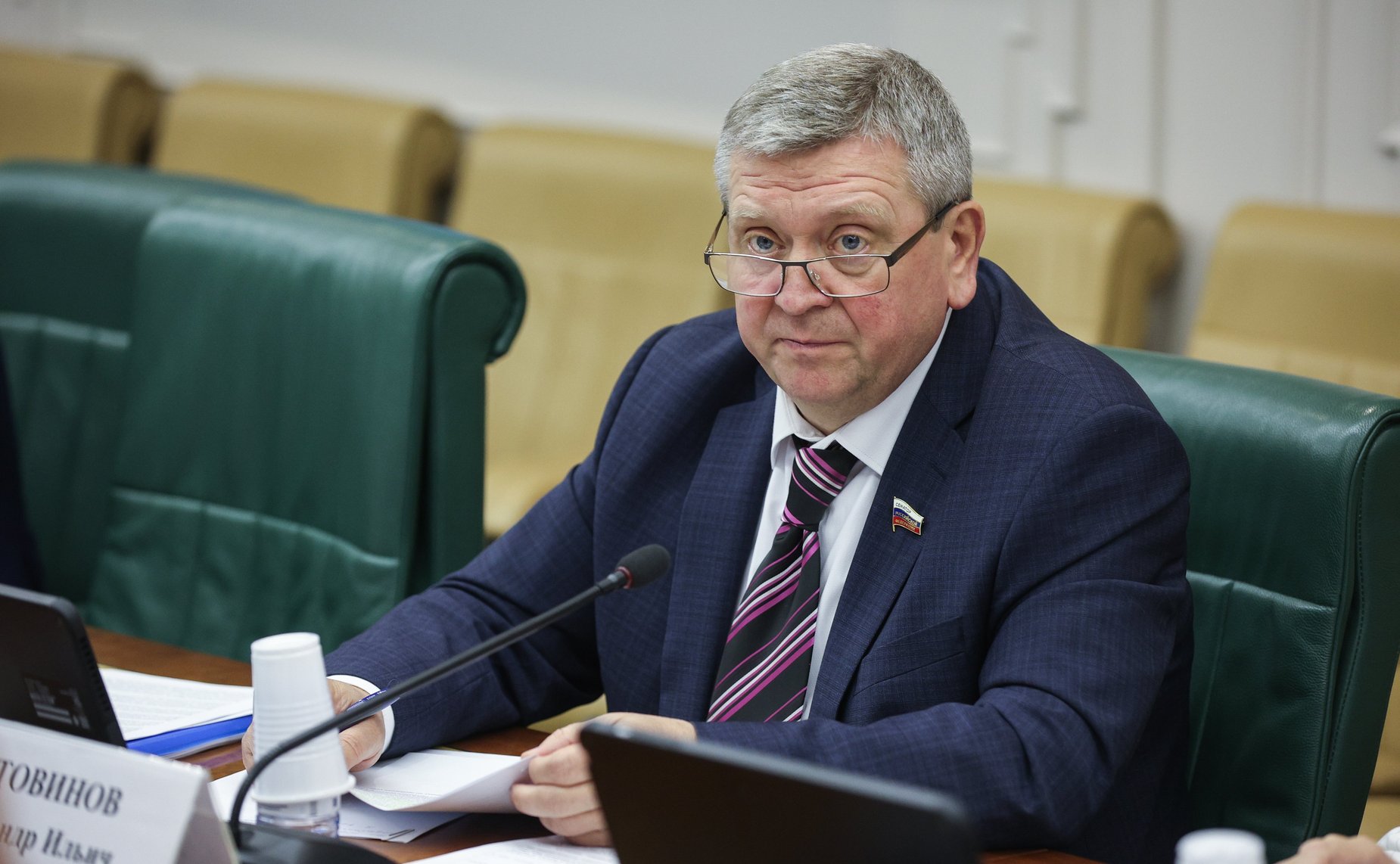 Александр Лутовинов