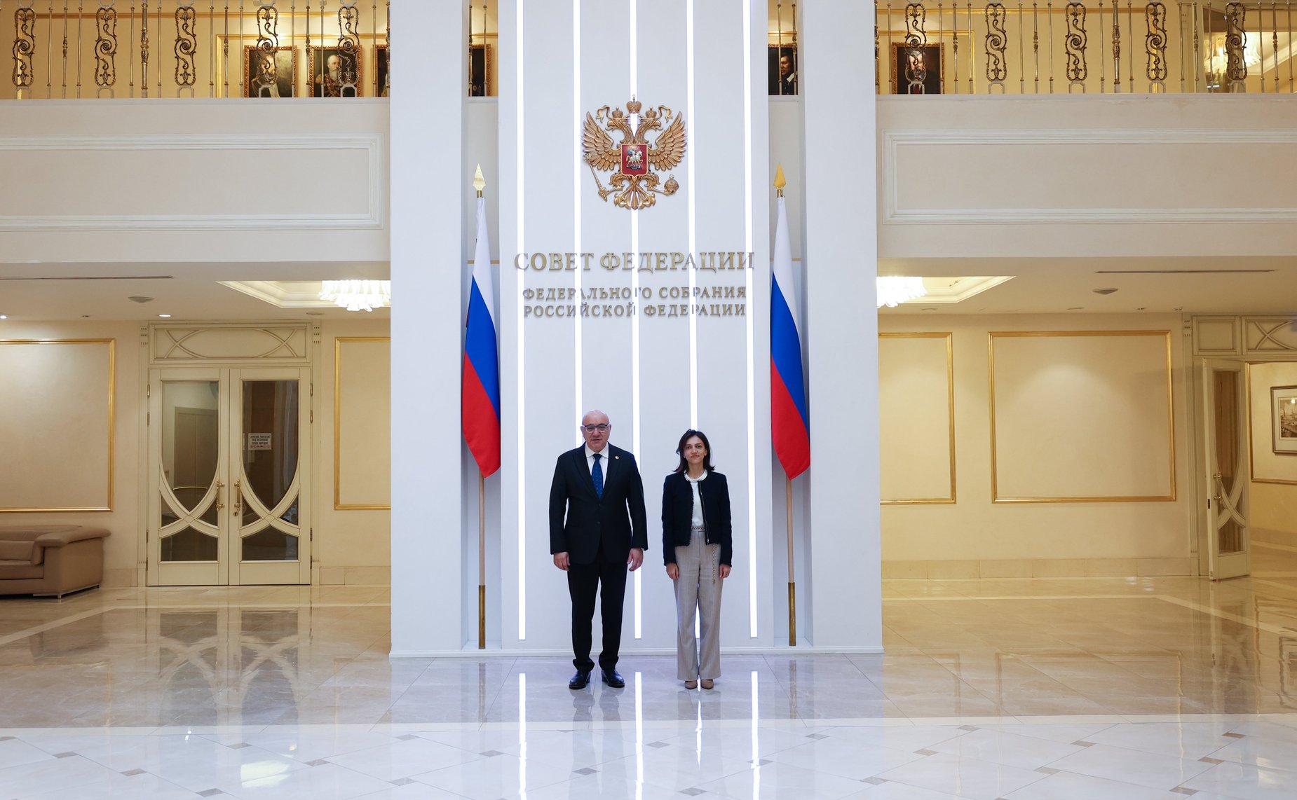 Встреча заместителя Председателя Совета Федерации Юрия Воробьева с Чрезвычайным и Полномочным Послом Республики Армения в РФ