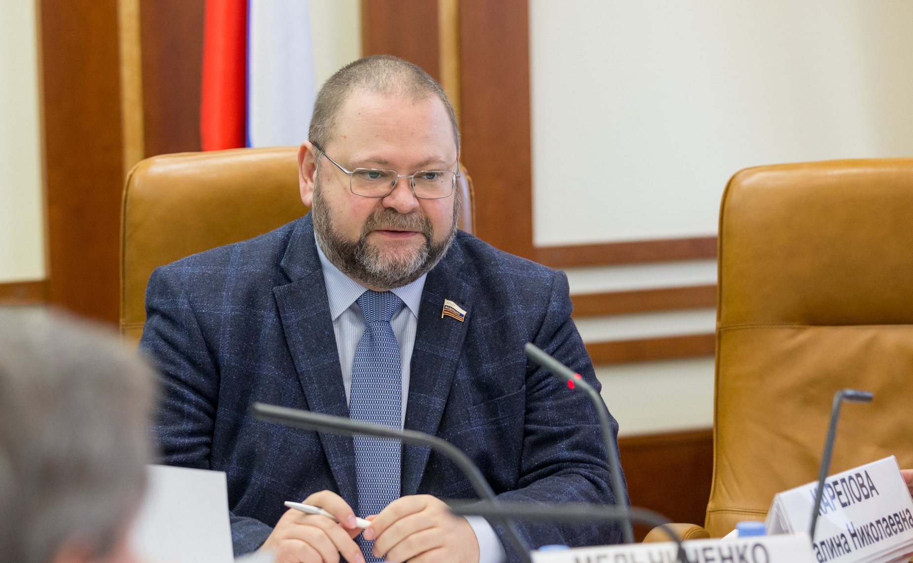 Олег Мельниченко