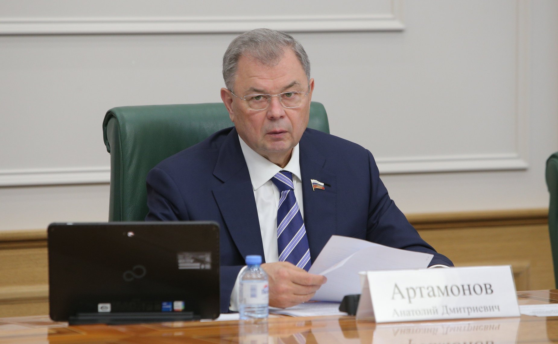 Анатолий Артамонов