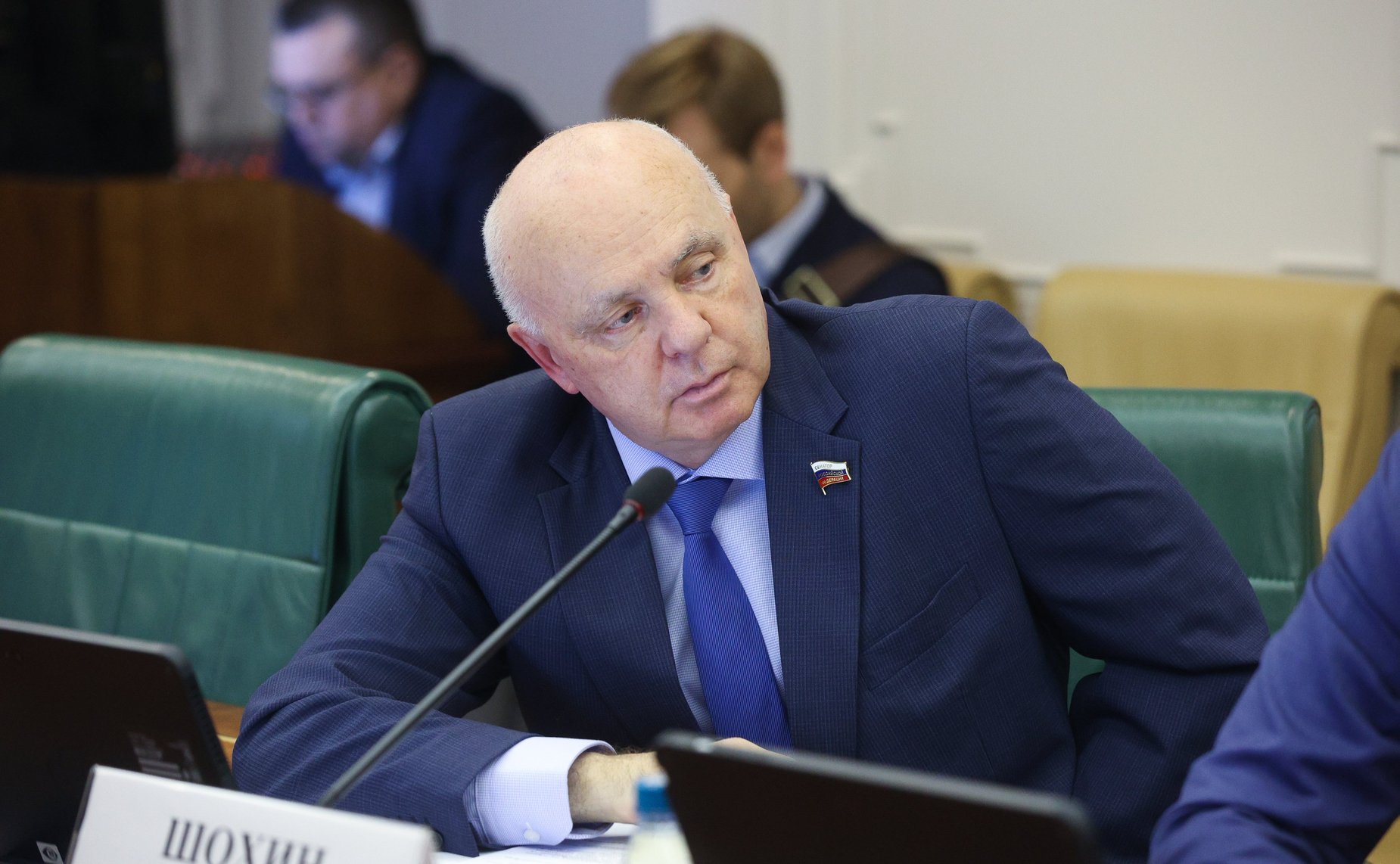 Андрей Шохин