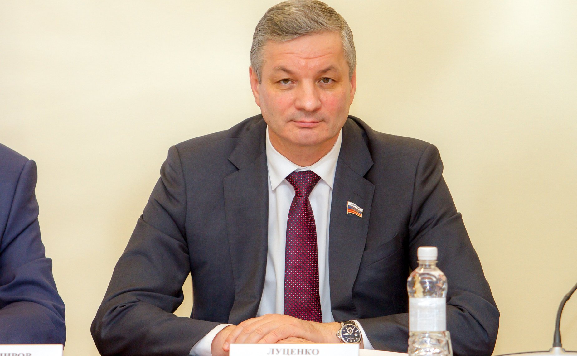 Ю. Воробьев и Н. Тихомиров обсудили с представителями молодежи Вологодской области вопросы патриотического воспитания