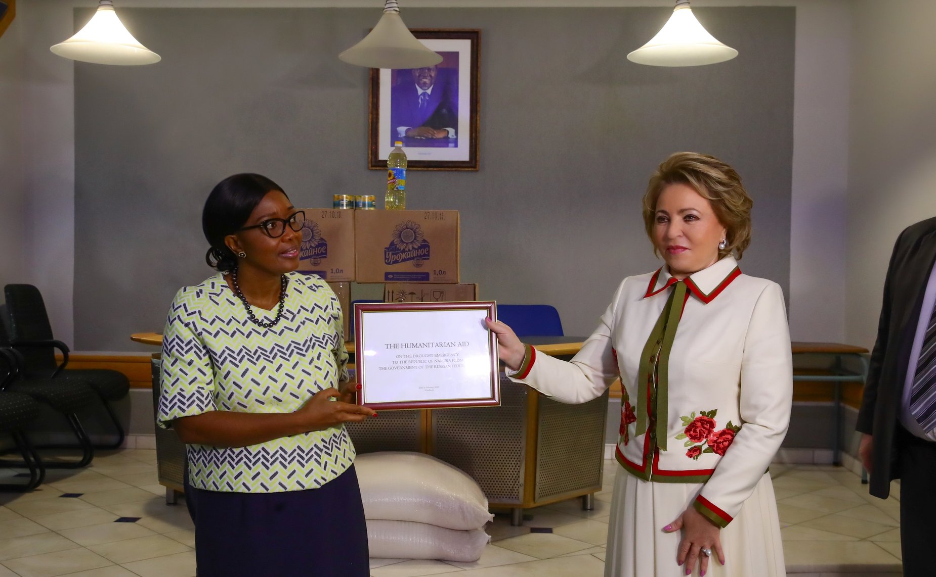 В. Матвиенко и Премьер-министр Намибии С. Куугонгельва-Амадила