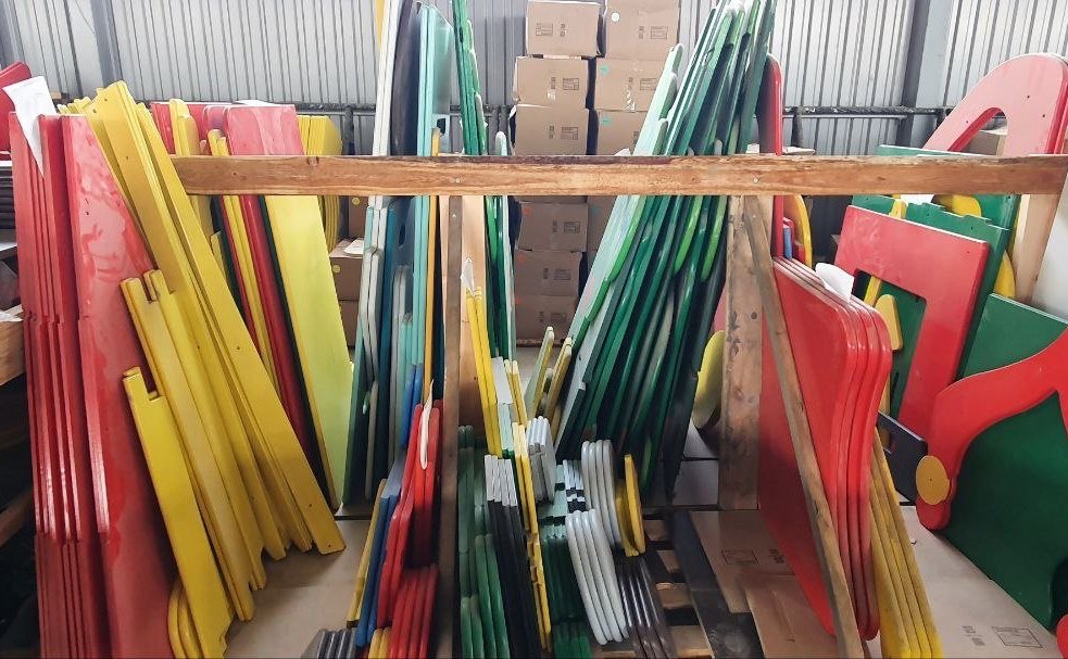 Андрей Базилевский побывал в селе Тополево Хабаровского района, где ознакомился с работой предприятия — местного производителя детских площадок