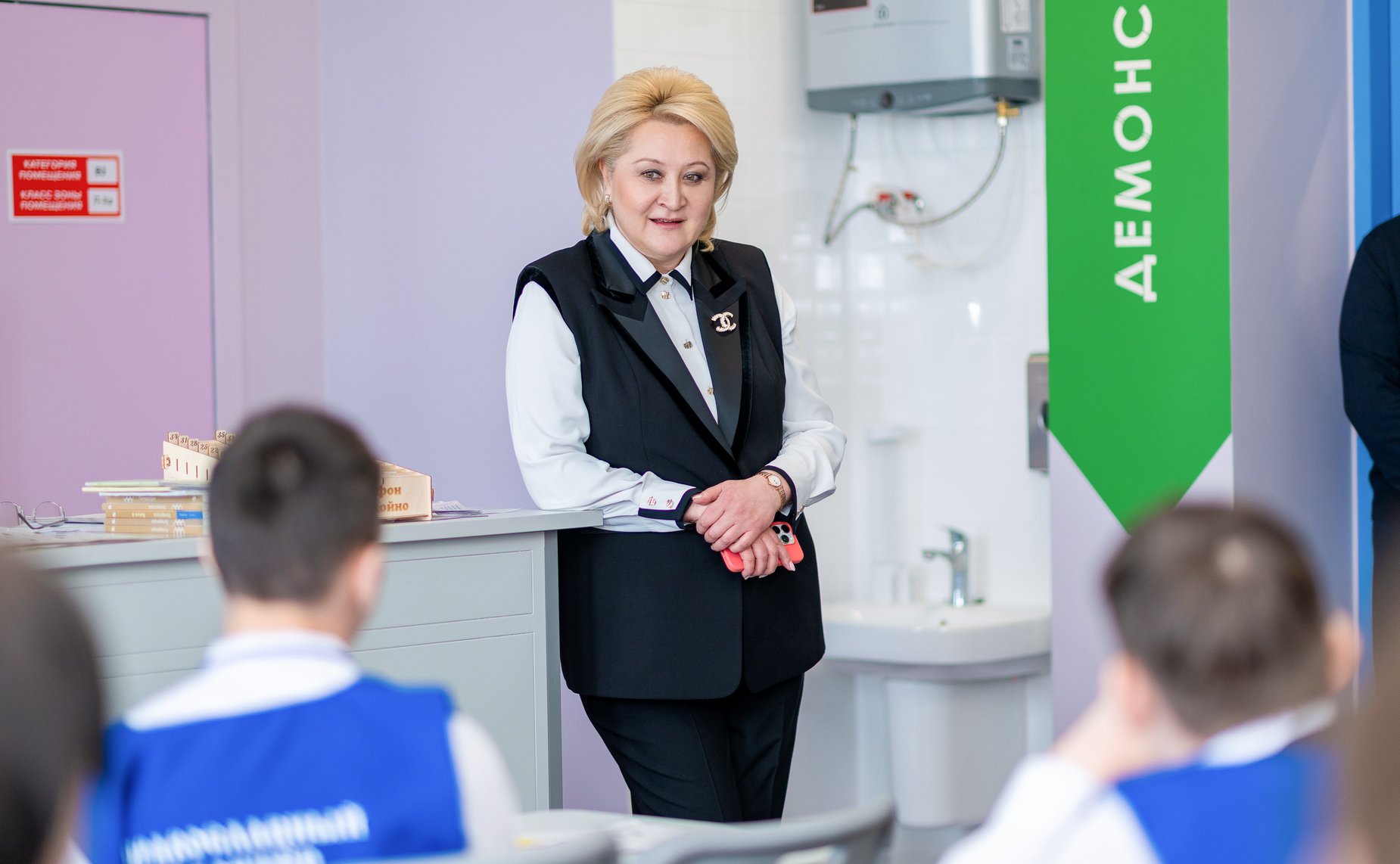 В рамках программы мероприятий Экспертного совета участники посетили школу №1