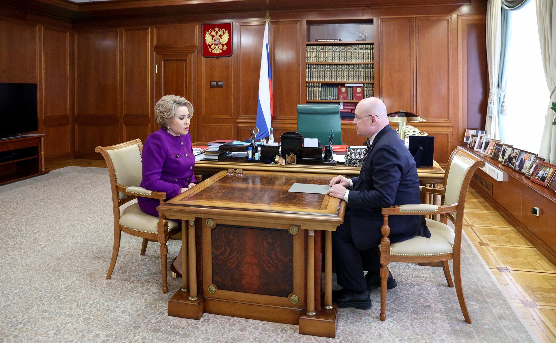 Встреча Председателя Совета Федерации Валентины Матвиенко с Губернатором Севастополя Михаилом Развожаевым