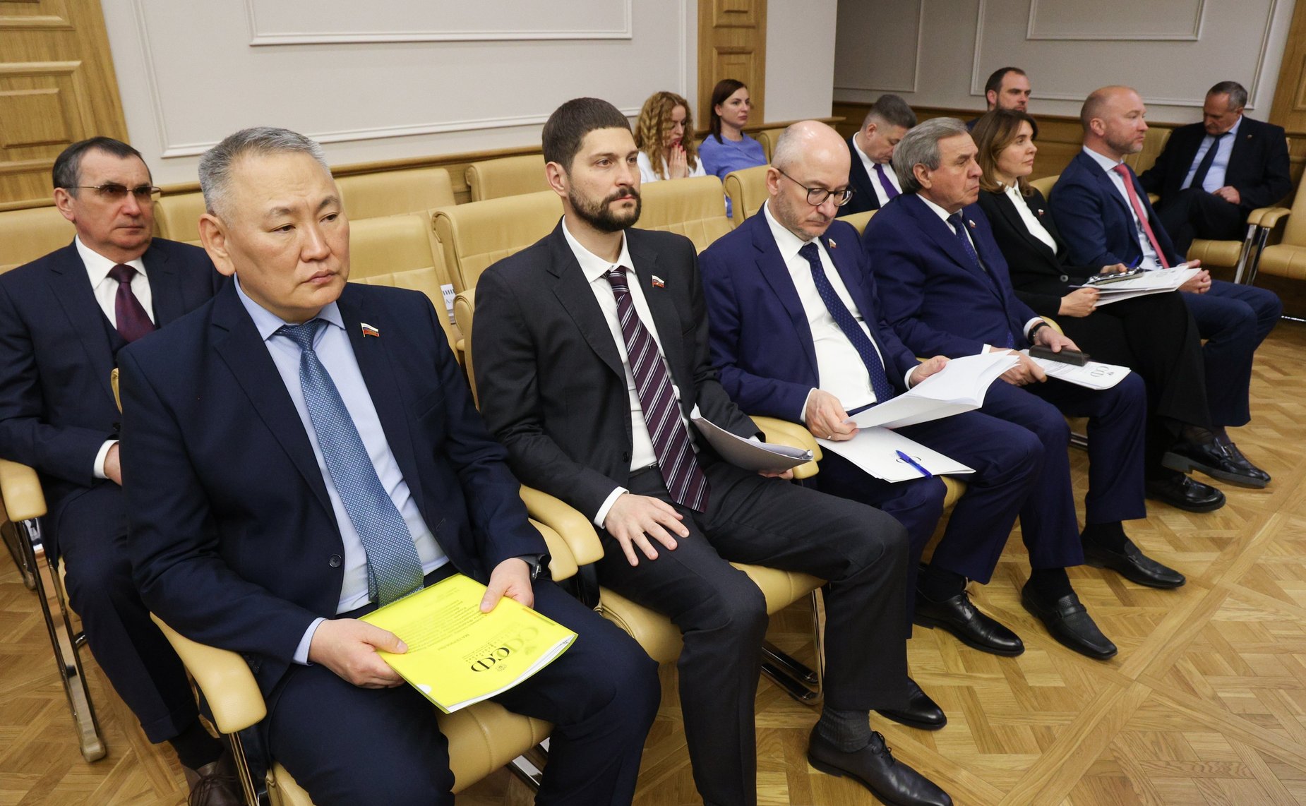 Состоялись консультации комитетов Совета Федерации по предложенной Президентом России кандидатуре на должность главы МЧС