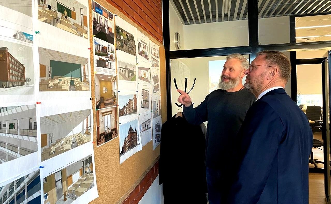 Константин Косачев осмотрел центр разработки программных продуктов для корпоративного обучения