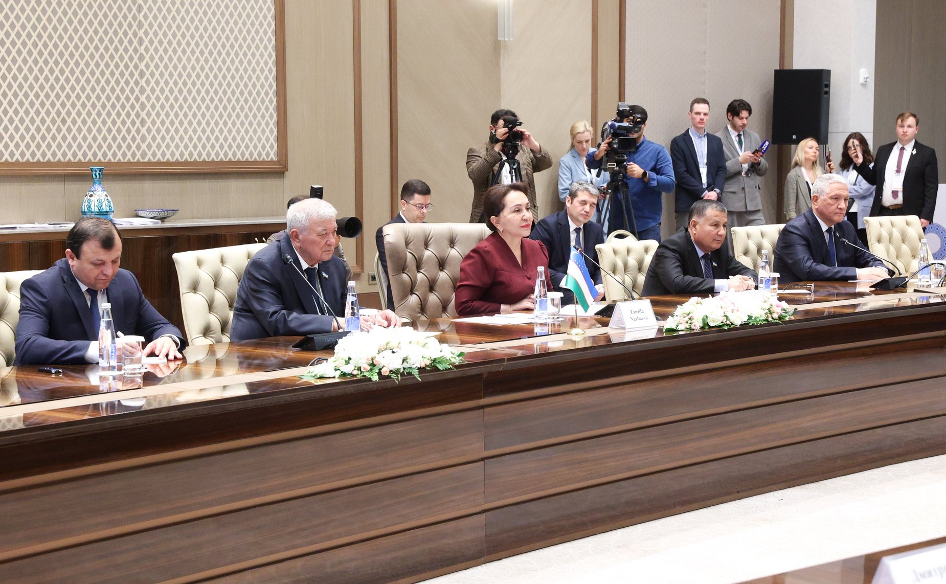 Председатель Совета Федерации Валентина Матвиенко провела встречу с Председателем Сената Олий Мажлиса Республики Узбекистан Танзилой Нарбаевой