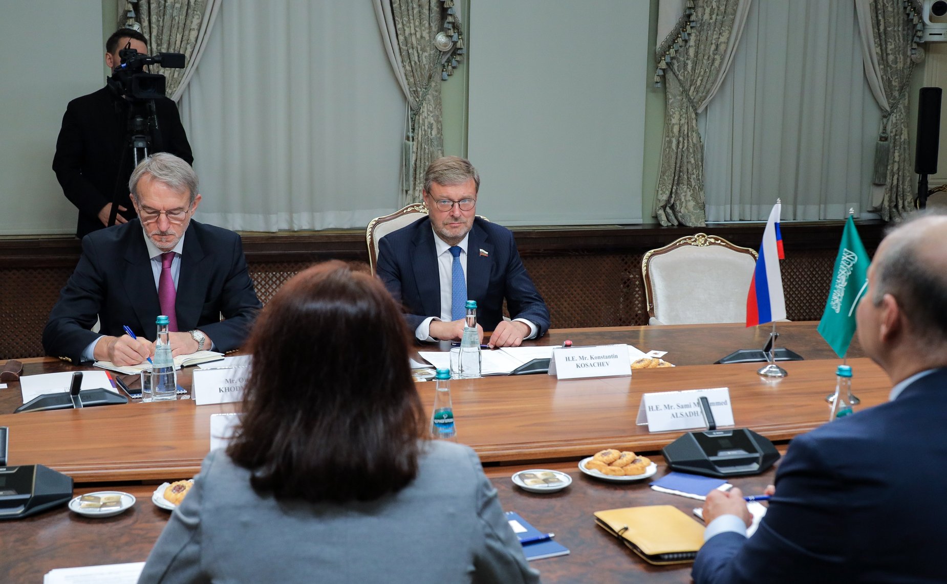 Встреча Константина Косачева с Чрезвычайным и Полномочным Послом Королевства Саудовская Аравия в Российской Федерации