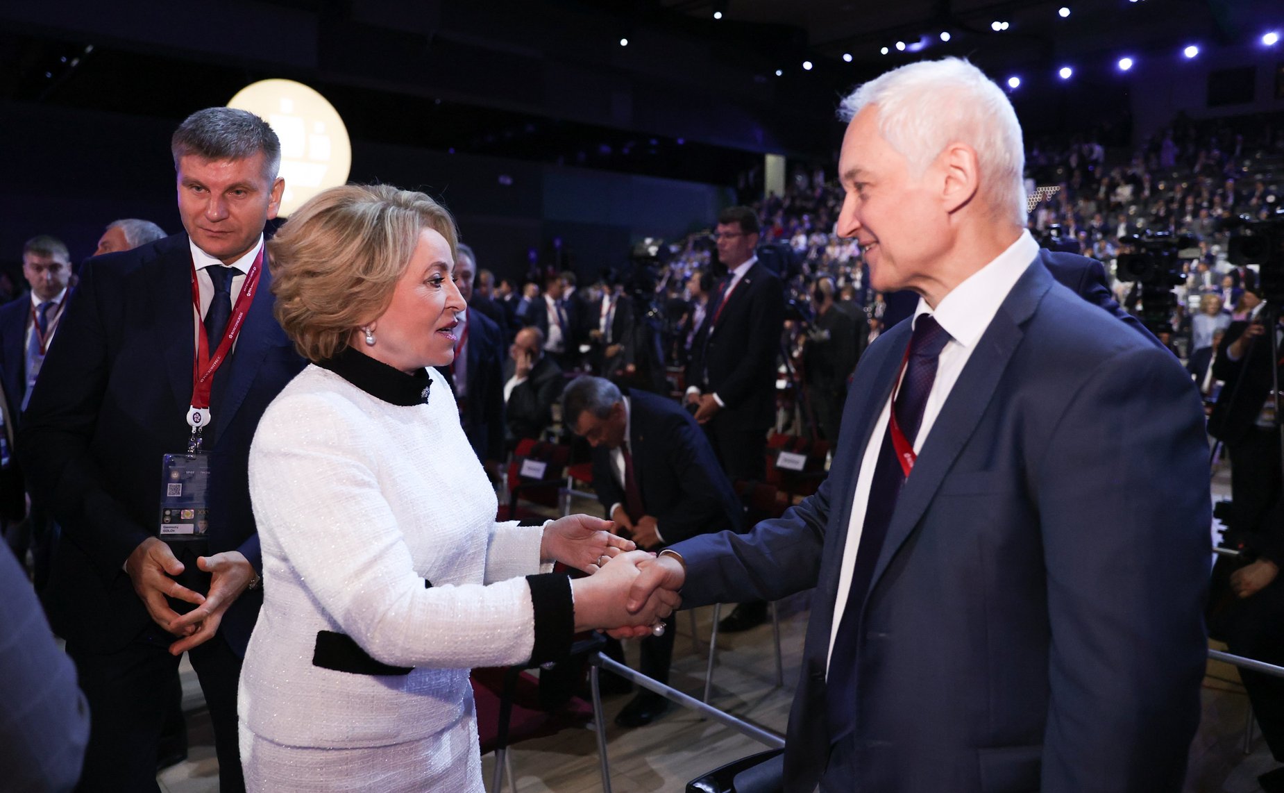 Пленарное заседание XXV Петербургского международного экономического форума