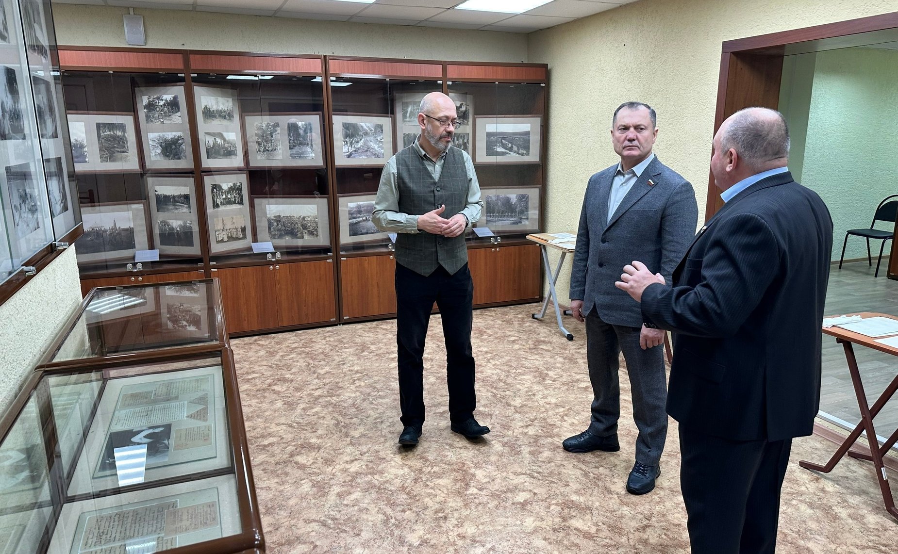 Игорь Мурог посетил Государственный архив Рязанской области