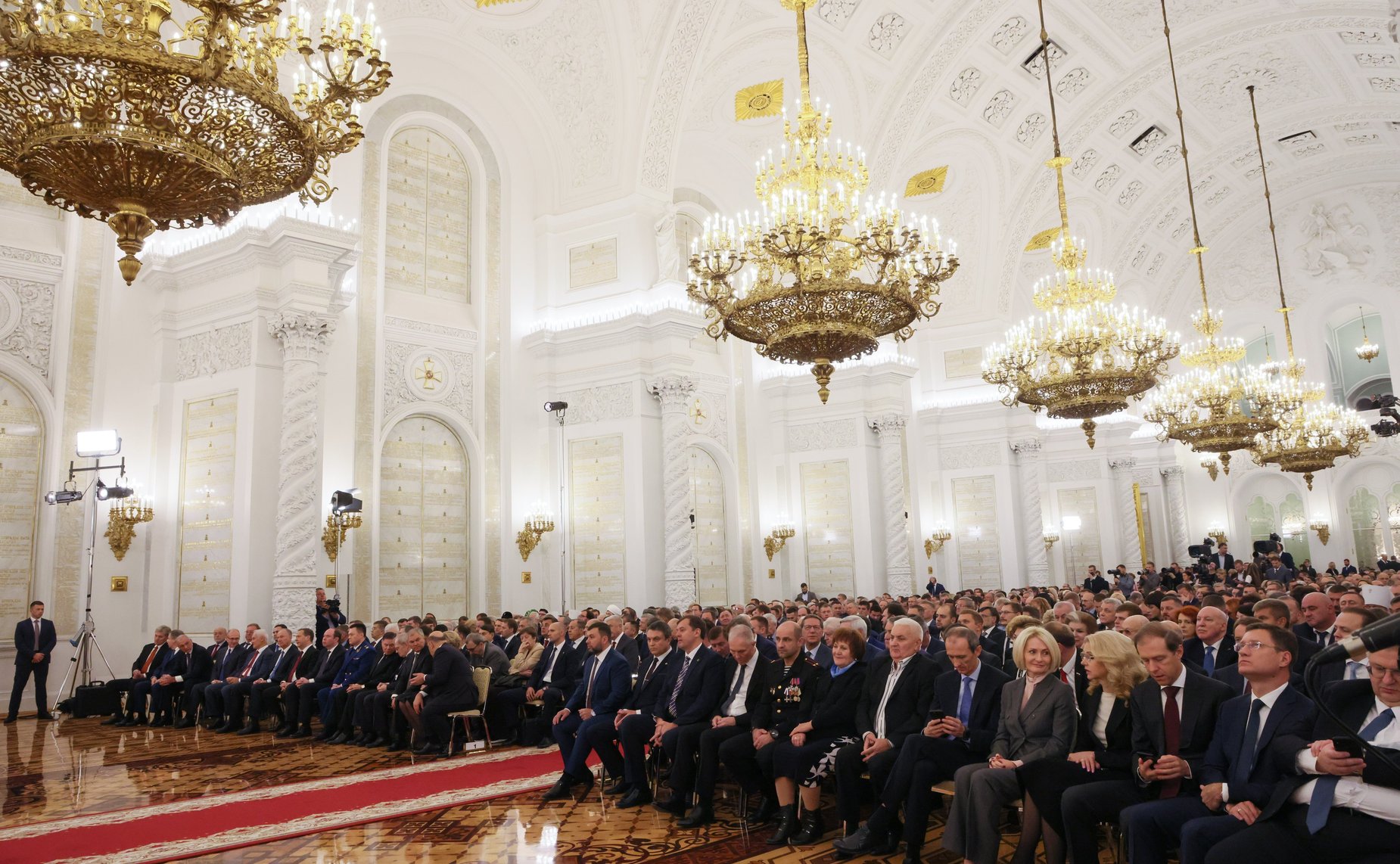 путин в кремлевском дворце