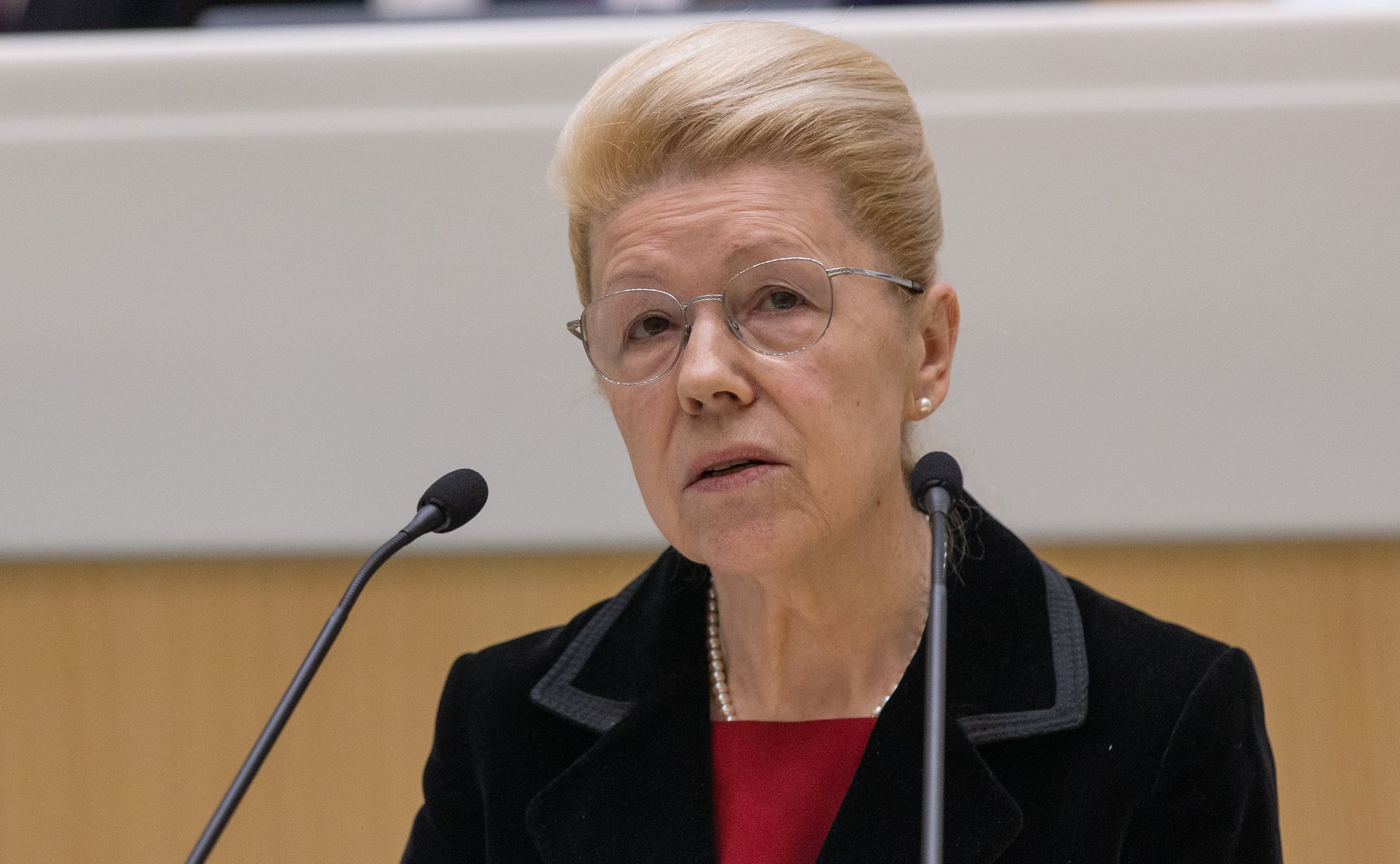 Елена Мизулина