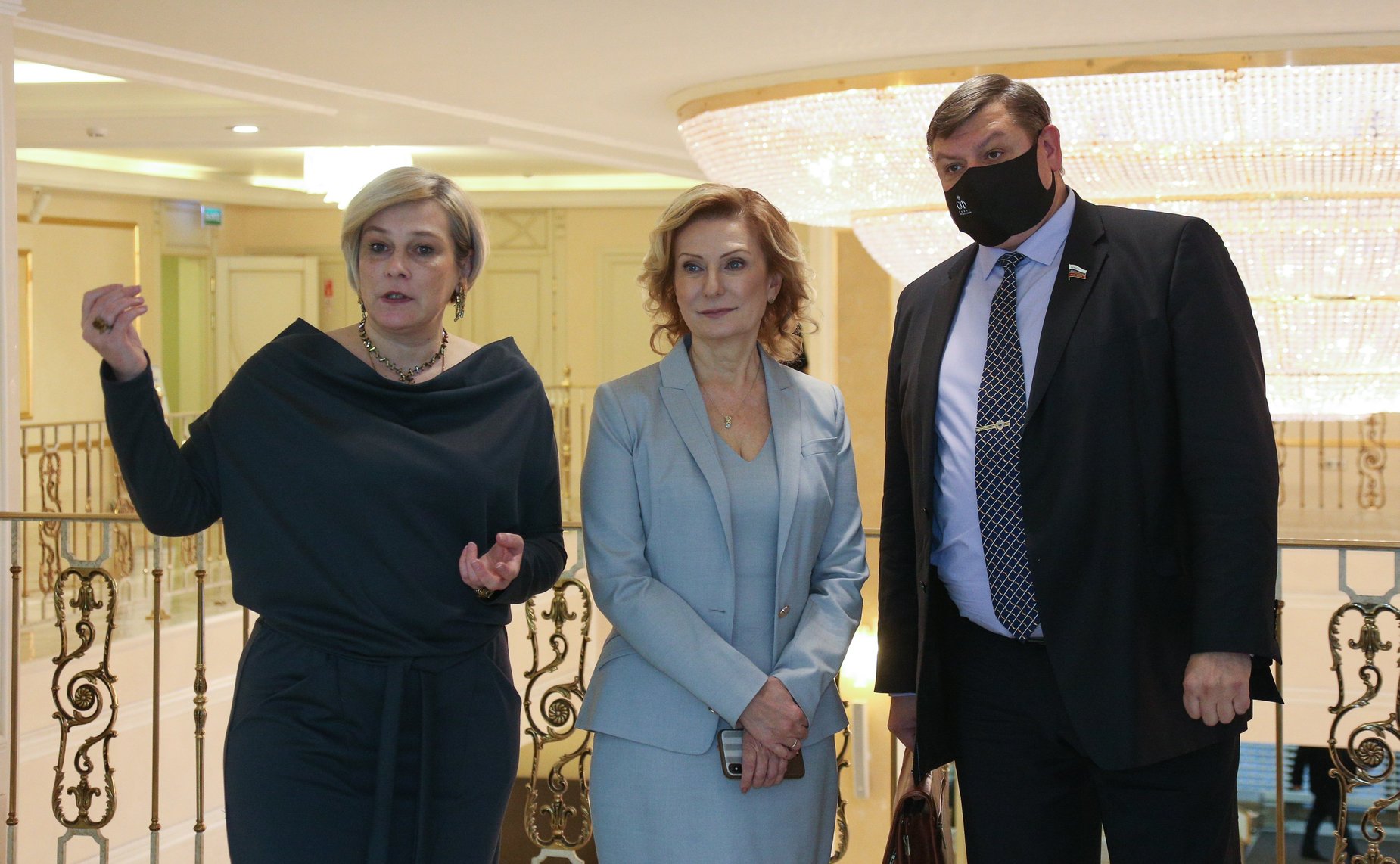 В Совете Федерации открылась художественная выставка «Россия – мир неограниченных возможностей!»