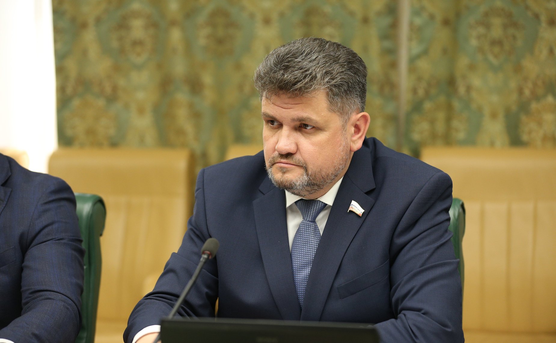 Александр Жуков