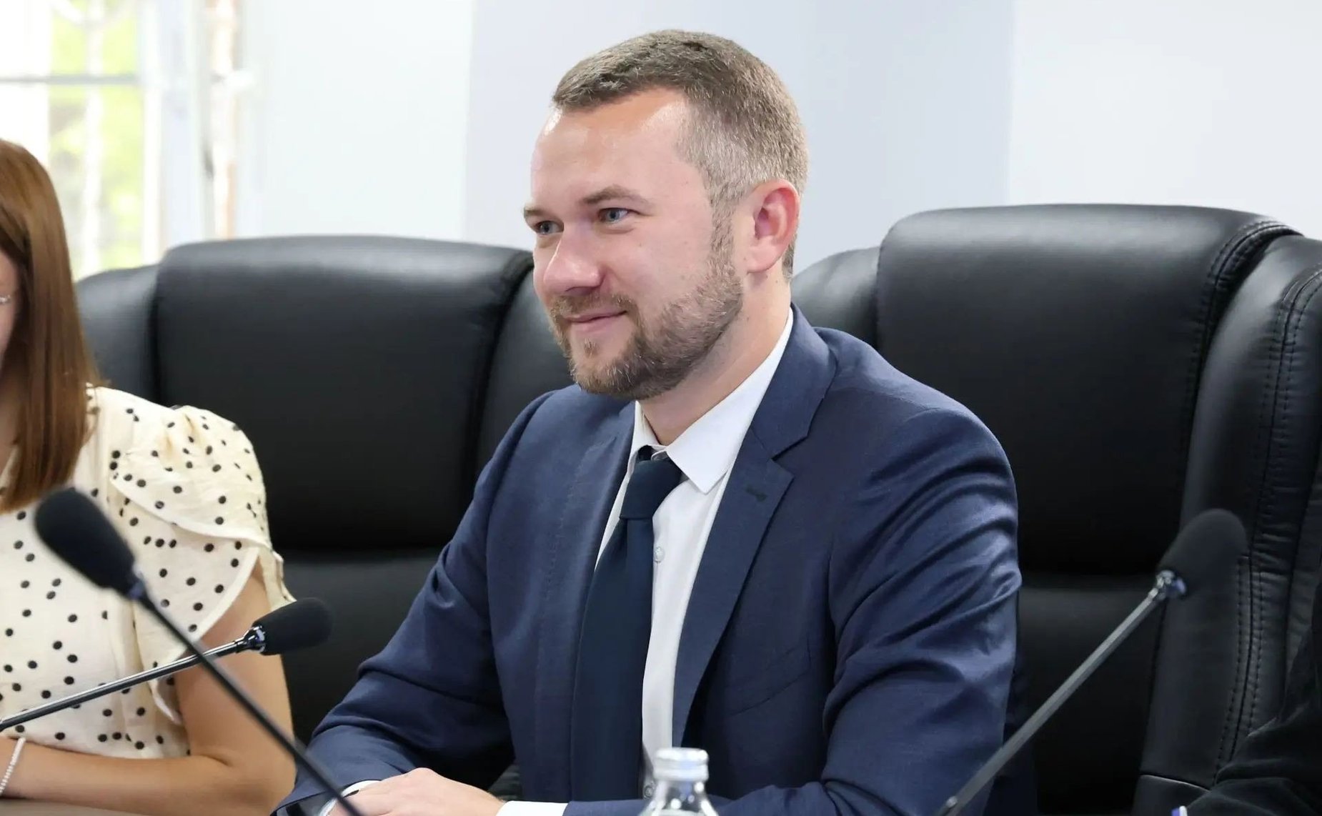 Евгений Богомазов обсудил с главой Росдетцентра реализацию проектов по обучению и развитию детей