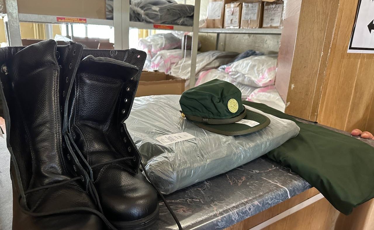 Маргарита Павлова посетила региональный призывной пункт и встретилась с призывниками Челябинской области