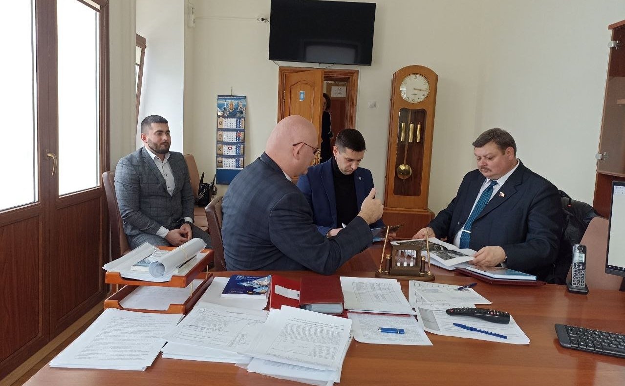 Сергей Колбин в День российской науки провел встречу с коллективом Института биологии южных морей имени А.О. Ковалевского РАН