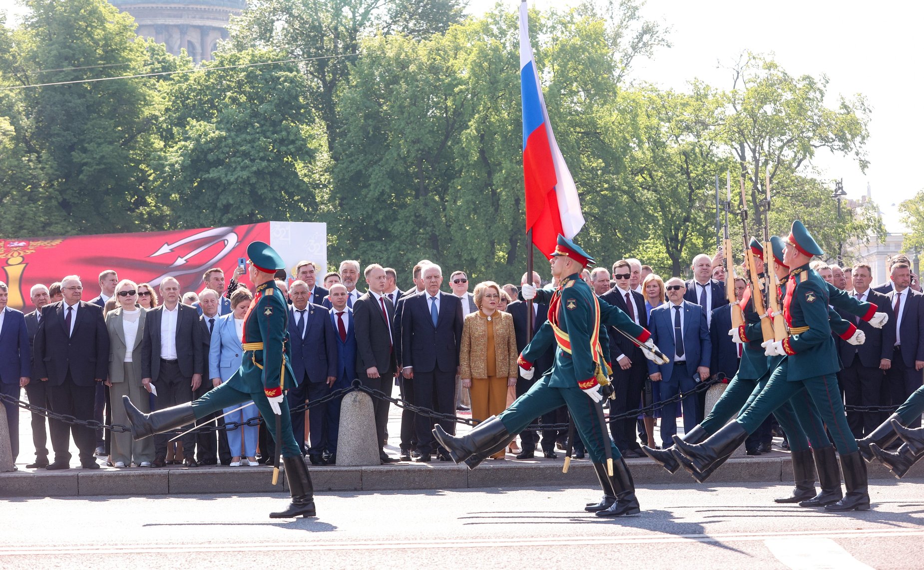 Валентина Матвиенко приняла участие в мероприятиях, посвященных Дню Санкт-Петербурга