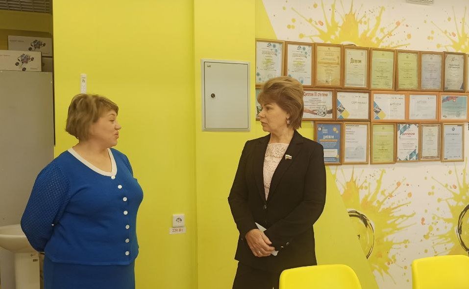 Татьяна Гигель в ходе рабочей командировки по региону посетила республиканский детский технопарк «Кванториум»