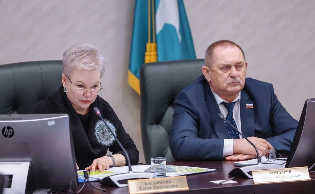 Андрей Хапочкин принял участие в открытии весенней сессии регионального парламента