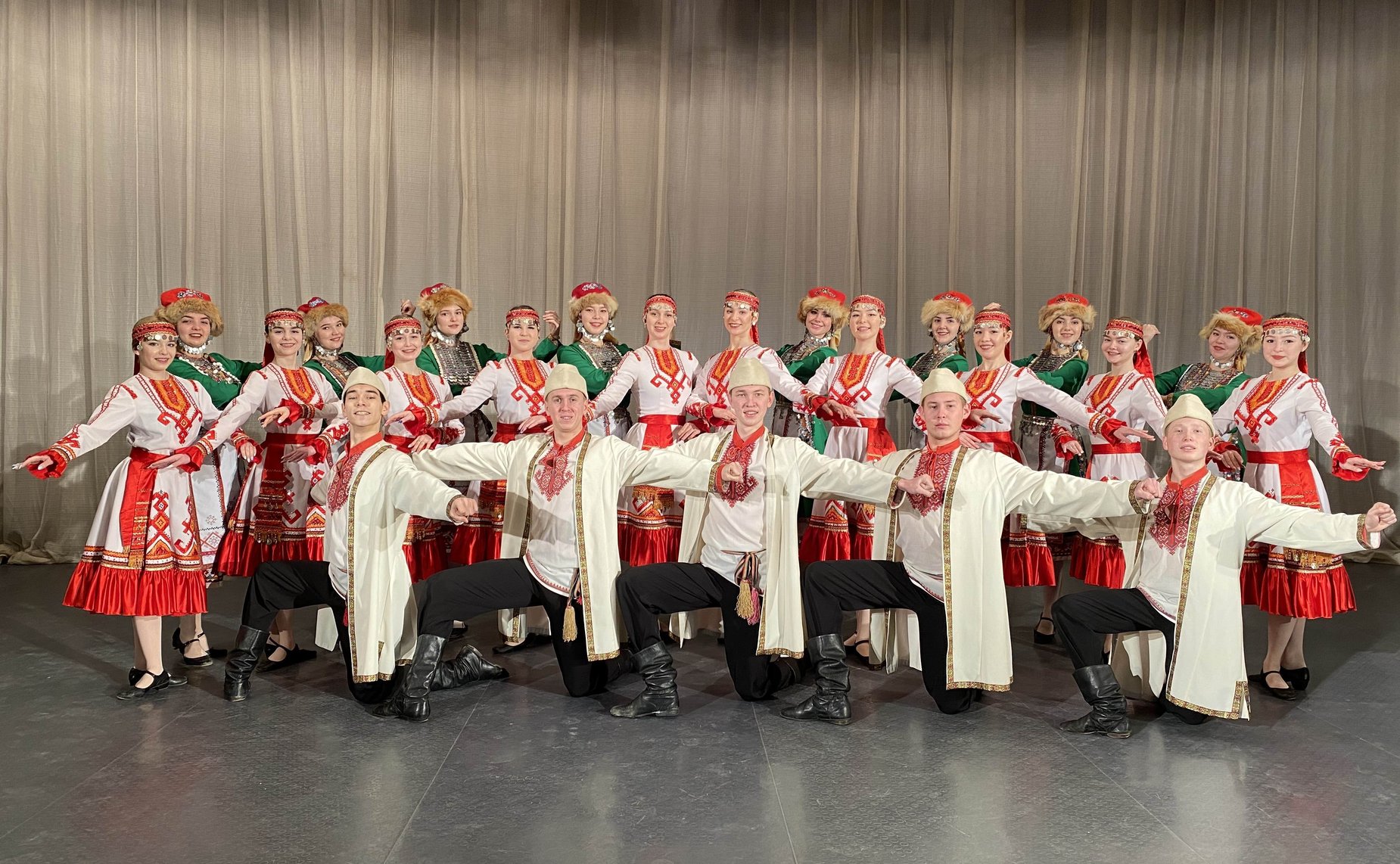 Сергей Мартынов побывал на отчетном концерте студентов Марийского республиканского колледжа культуры и искусств