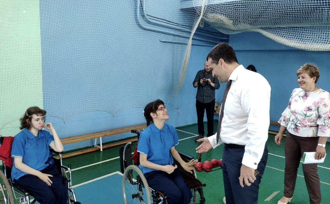 Эдуард Исаков проинспектировал культурные и спортивные объекты Брянщины