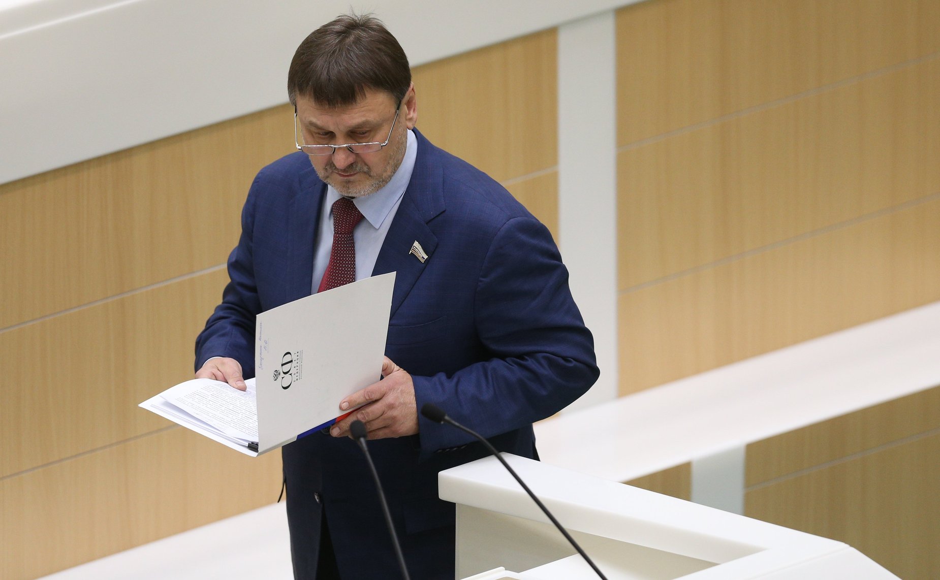 Владимир Лебедев