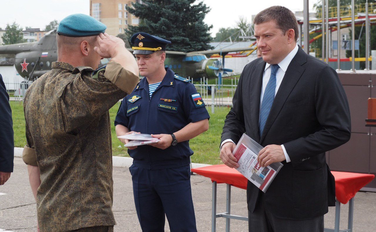 Николай Журавлев и губернатор региона Сергей Ситников приняли участие в торжественном мероприятии, посвященном дню города Костромы и 79-й годовщине образования субъекта РФ