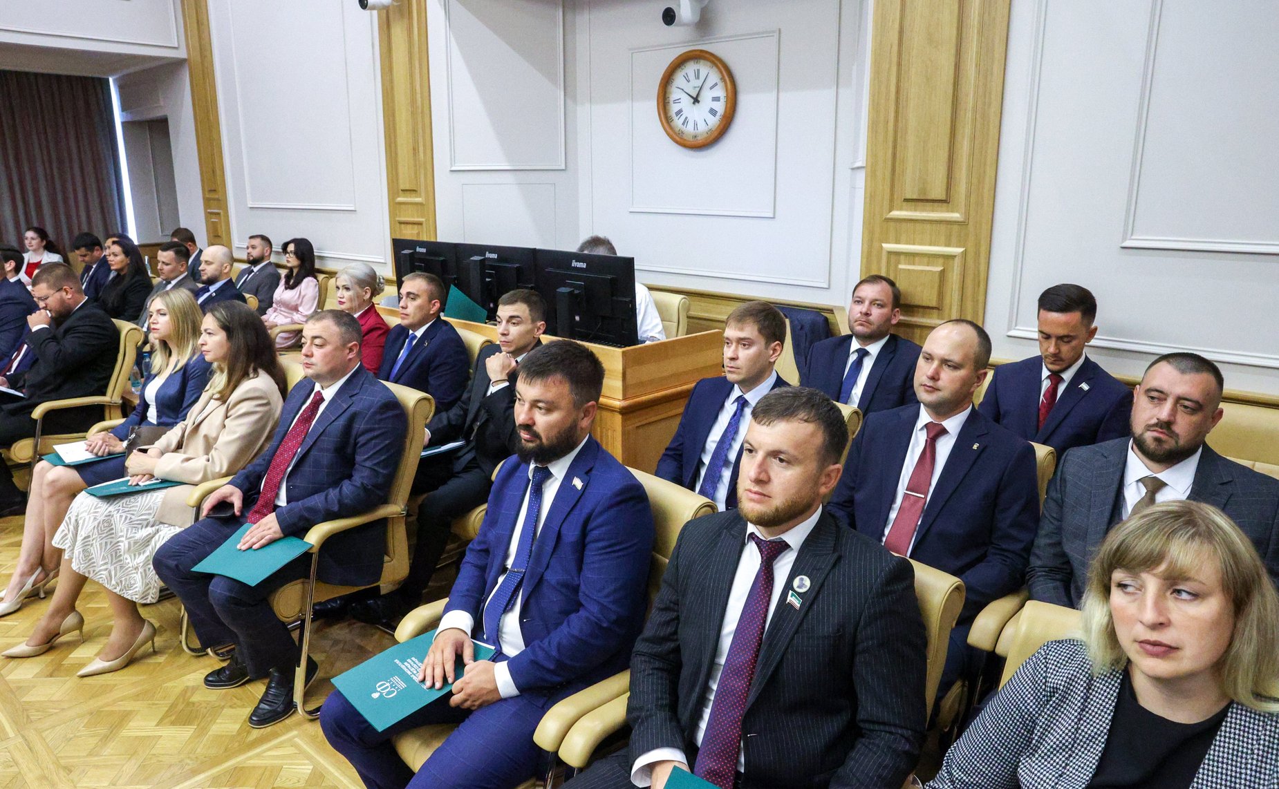 Заседание Палаты молодых законодателей при Совете Федерации