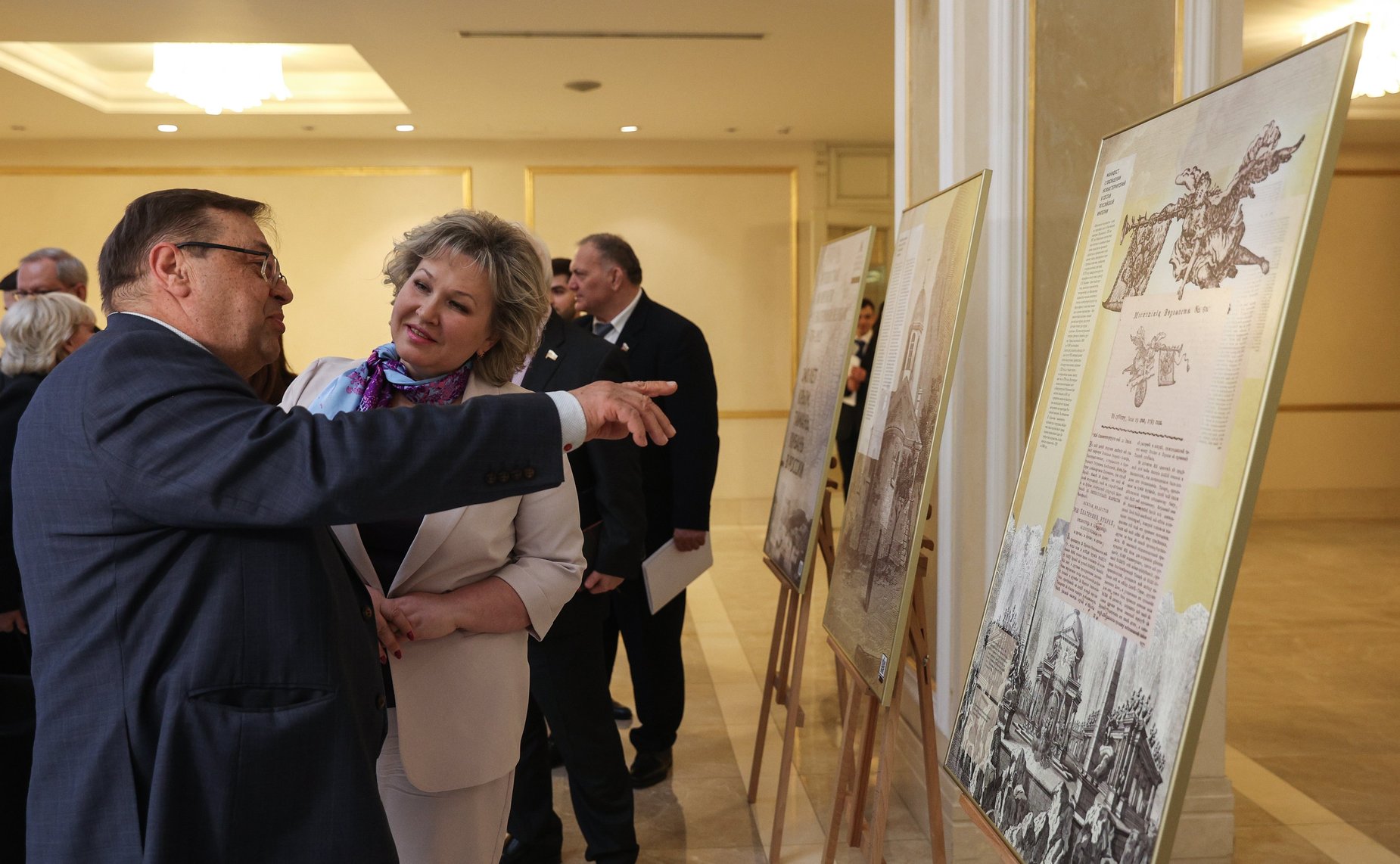 Открытие в Совете Федерации выставки «Путешествие во времени с Екатериной Великой»