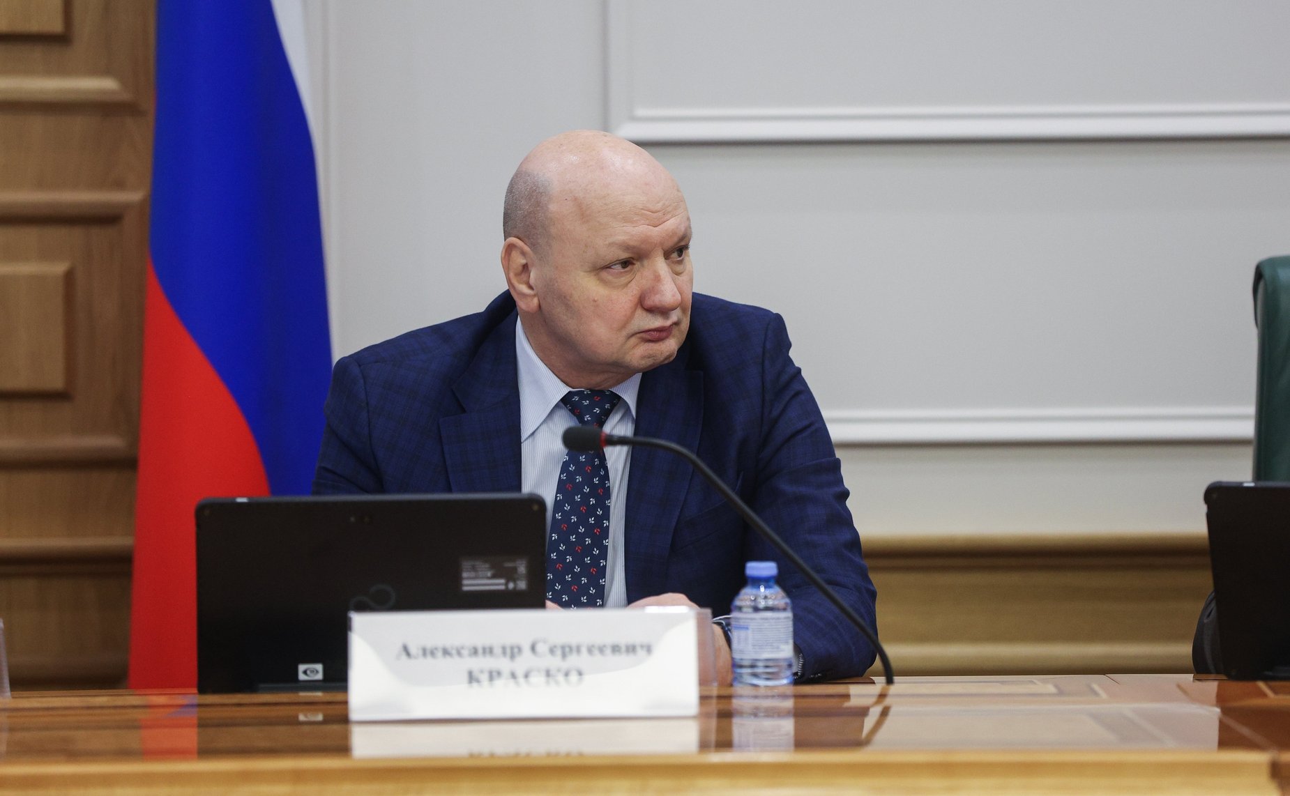 Семинар для помощников сенаторов РФ по работе в СФ, работающих по срочному служебному контракту или по срочному трудовому договорю, по вопросам обеспечения деятельности сенаторов РФ совместно с Управлением государственной службы и кадров Аппарата СФ