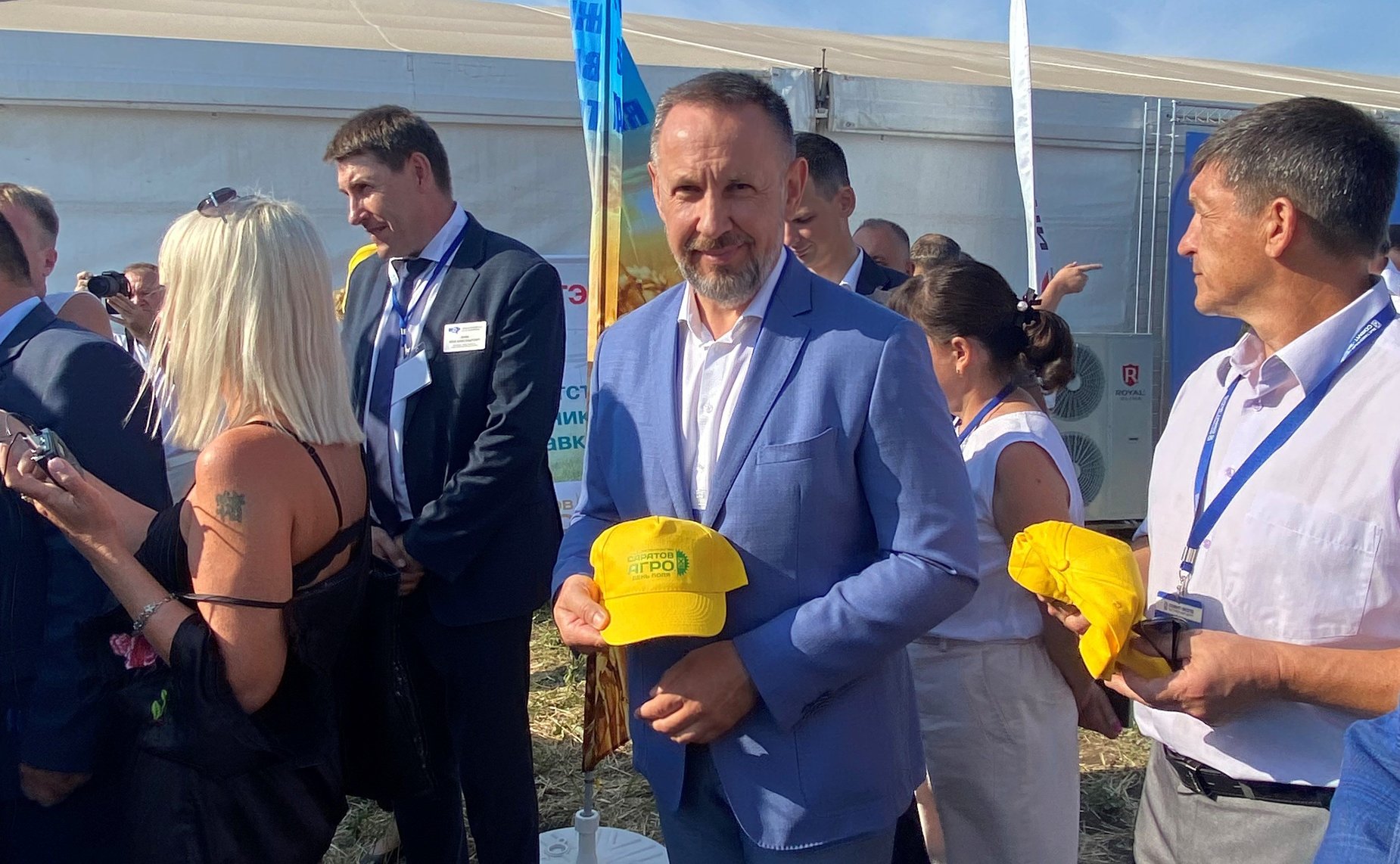 Олег Алексеев принял участие в открытии 13-й сельскохозяйственной выставке «Саратов-АГРО. День поля. 2022»