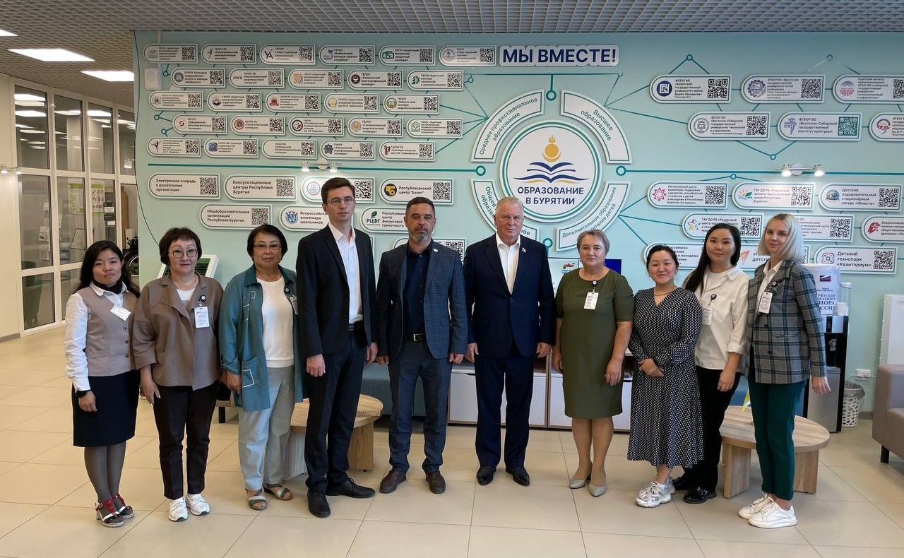 Вячеслав Наговицын провел встречи в региональном филиале фонда «Защитники Отечества» в Бурятии