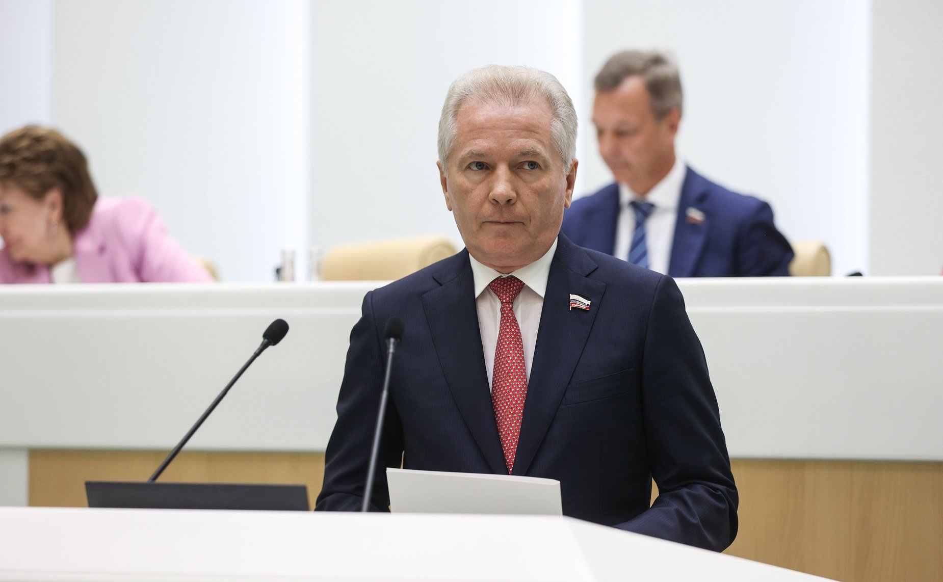 Валерий Пономарев