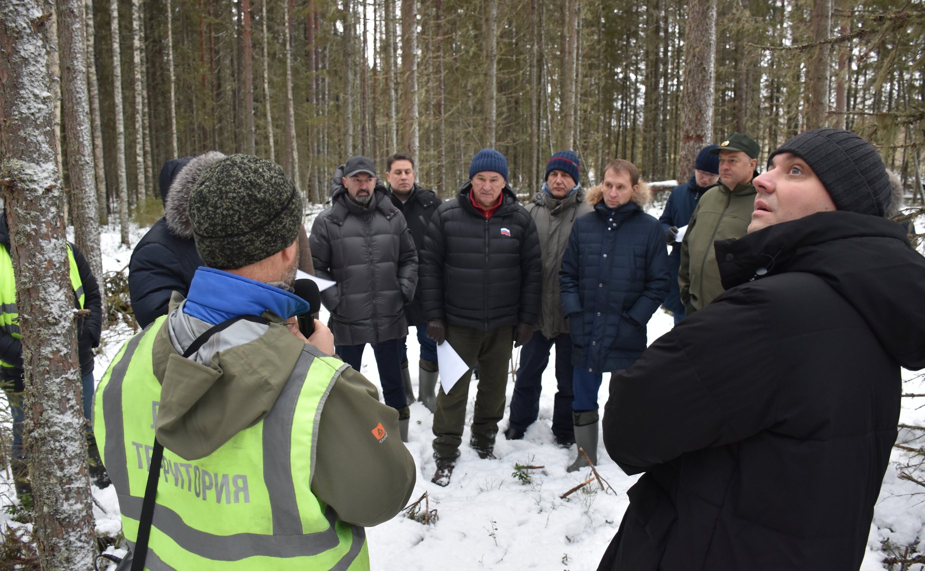 Заместитель Председателя СФ Юрий Воробьев совместно с Министром природных ресурсов и экологии РФ Александром Козловым и губернатором Архангельской области Александром Цыбульским посетили Устьянский район Архангельской области