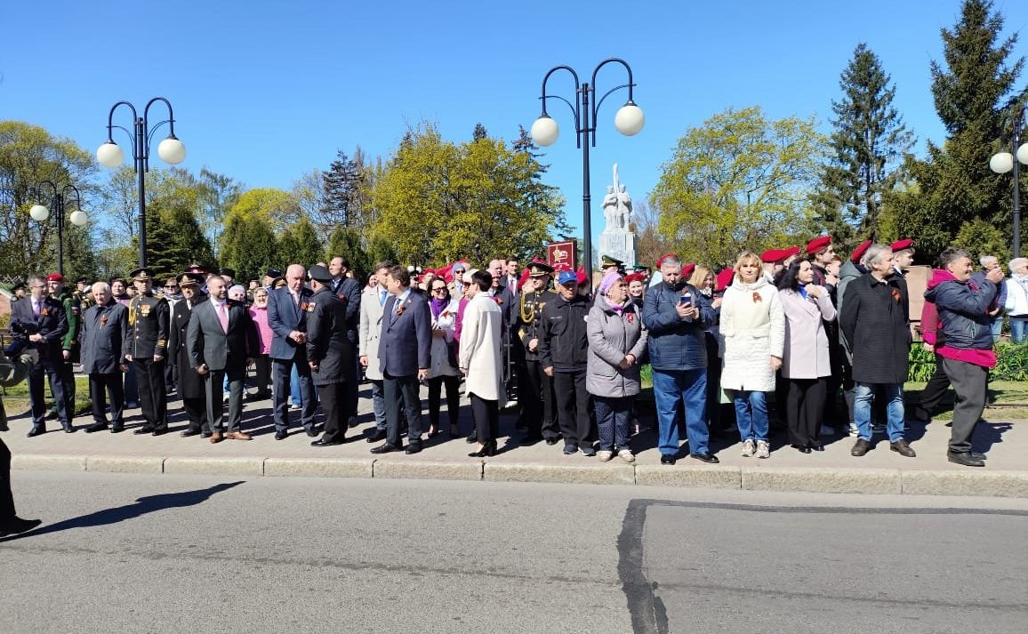 Сенаторы приняли участие в мероприятиях в Балтийске, посвященных 80-летию освобождения города