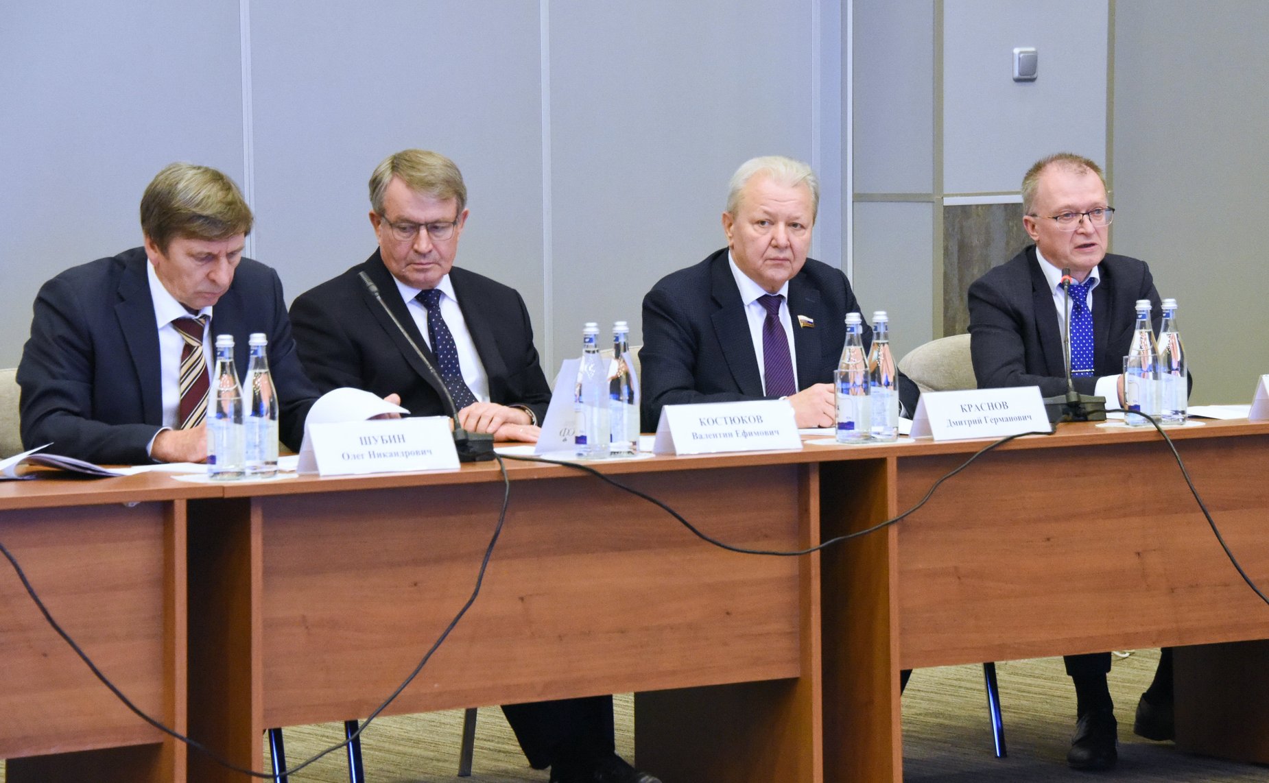 Выездное заседание Комитета СФ по обороне и безопасности на тему развития фундаментальной науки и ее роли в укреплении обороноспособности страны