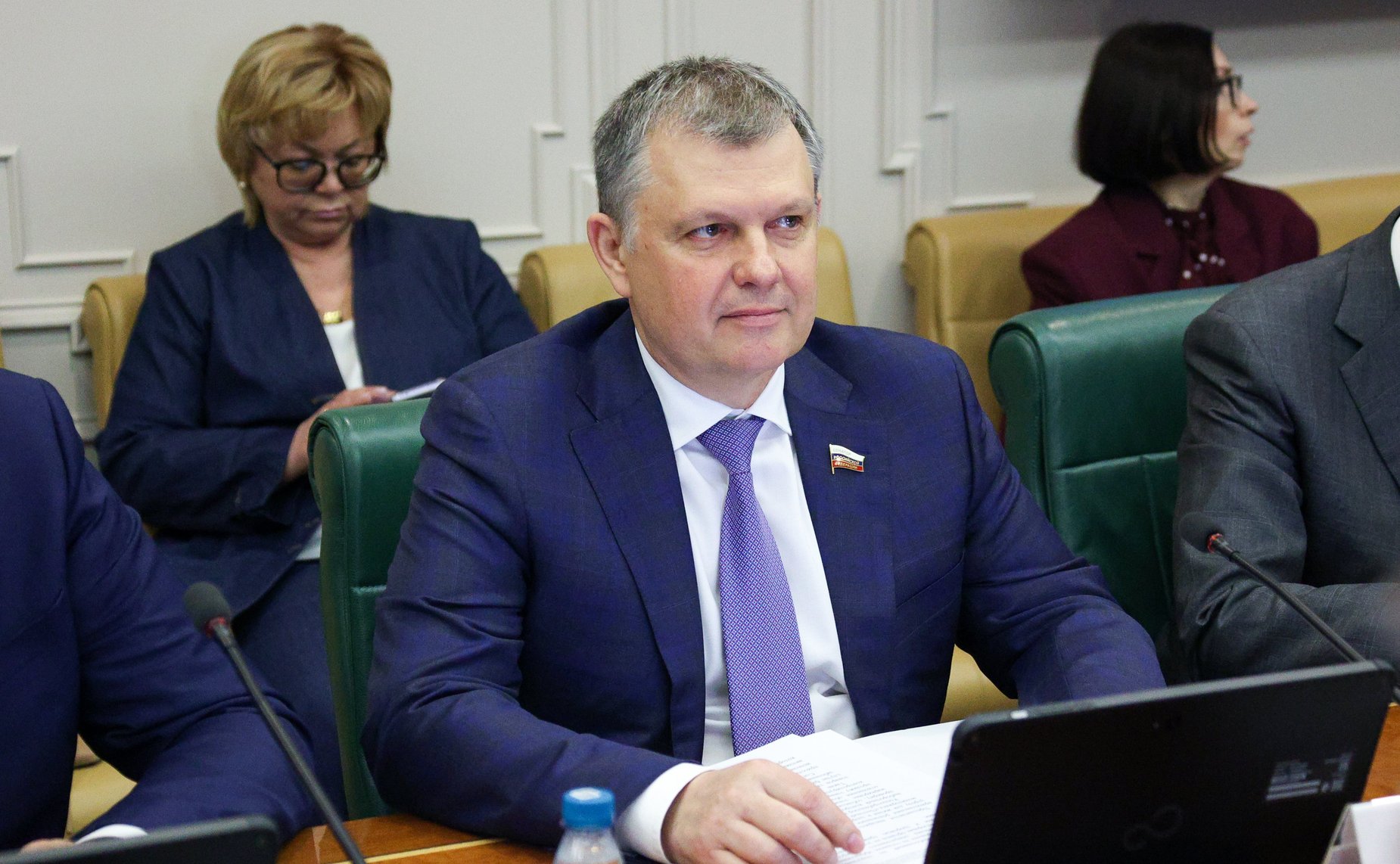 Александр Наролин