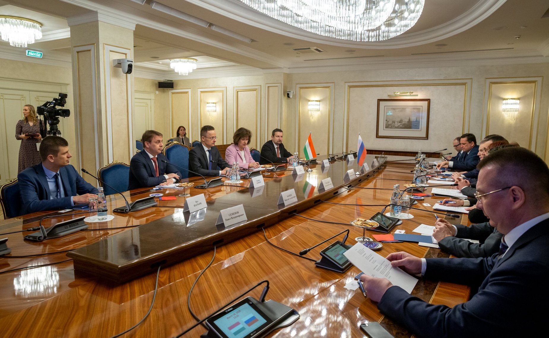 Встреча Николая Федорова с Министром внешнеэкономических связей и иностранных дел Венгрии Петером Сийярто