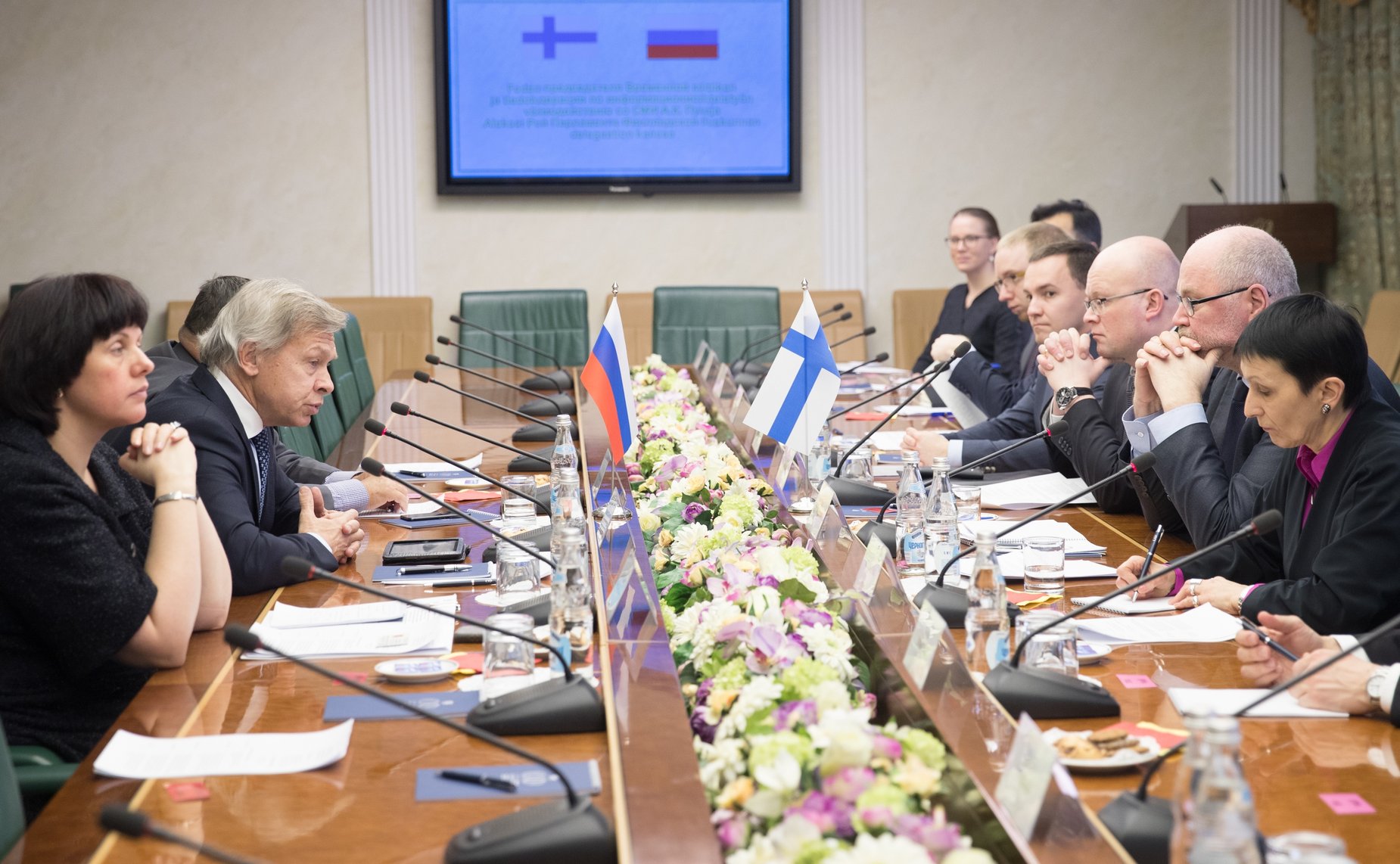 Встреча Алексея Пушкова с руководителем парламентской группы «Финляндия – Россия» Ээро Хейнялуомой