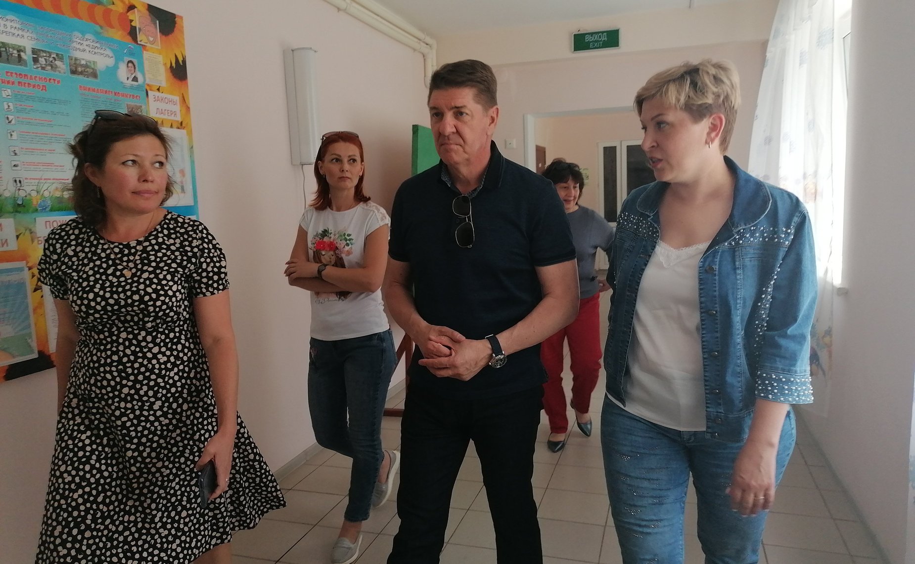 Андрей Шевченко ознакомился с ходом строительства детской больницы и посетил летние детские лагеря в Оренбурге